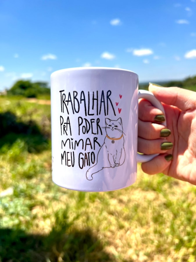 Caneca Trabalhar pra Mimar meu Gato — imagem 1