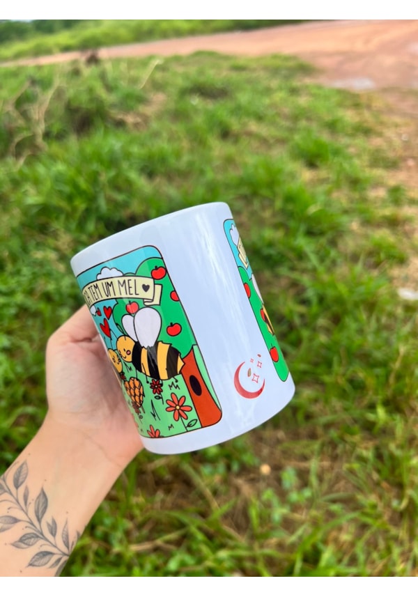 Caneca Tua Boca Tem um Mel Abelha