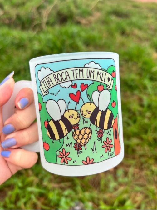 Caneca Tua Boca Tem um Mel Abelha - Vidro Jateado