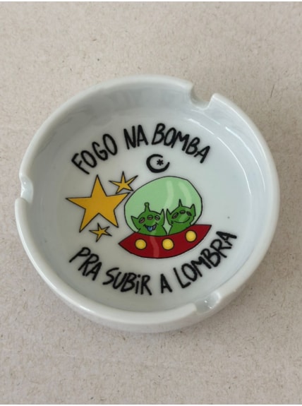 Cinzeiro Porcelana - Aliens Lombra