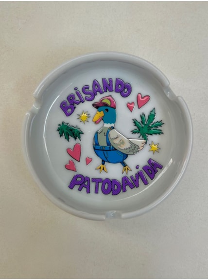 Cinzeiro Porcelana - Brisando Patodavida