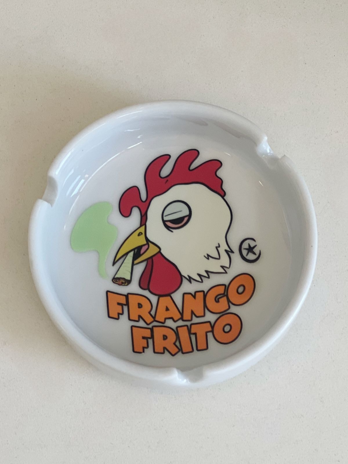 Cinzeiro Porcelana - Frango Frito — imagem 2