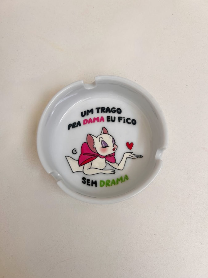 Cinzeiro Porcelana - Gata Sem Drama — imagem 2