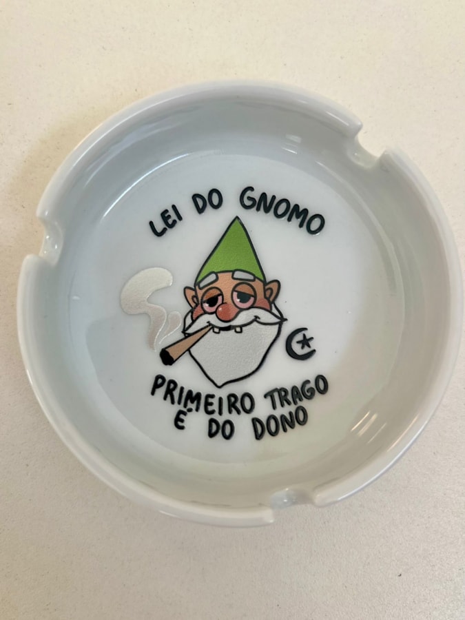 Cinzeiro Porcelana - Lei do Gnomo — imagem 2