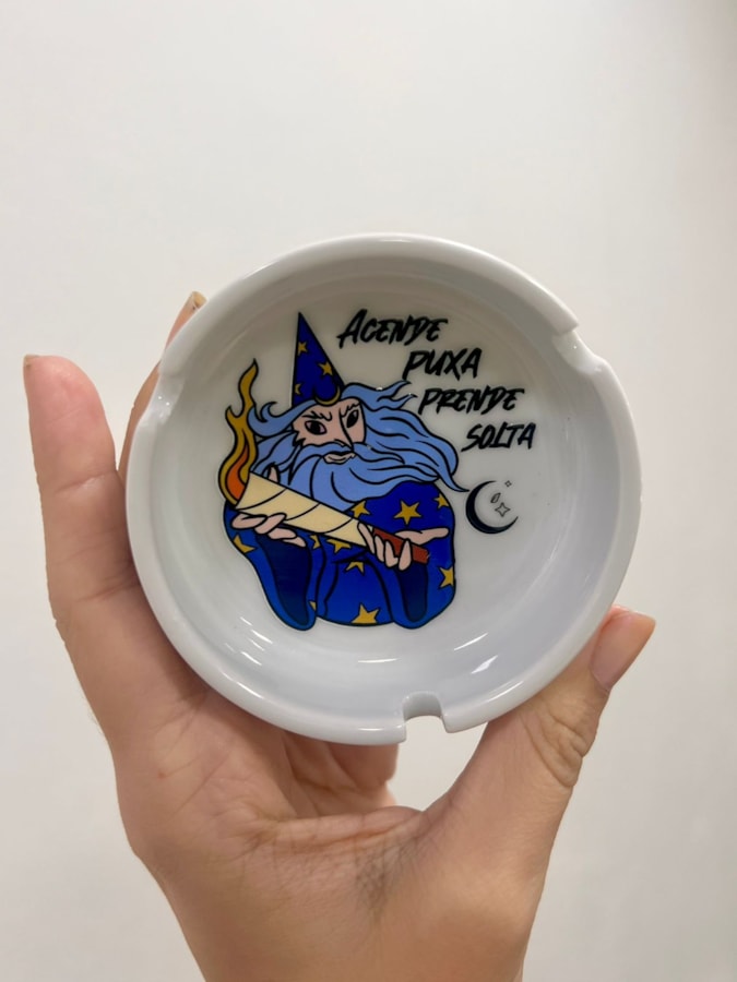 Cinzeiro Porcelana - Mago Acende — imagem 2