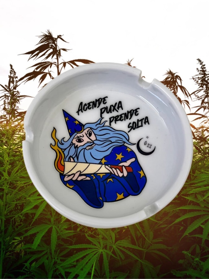 Cinzeiro Porcelana - Mago Acende — imagem 1