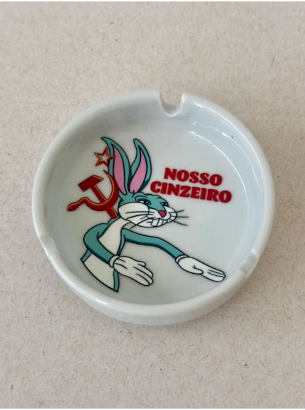 Cinzeiro Porcelana - Nosso Pernalonga