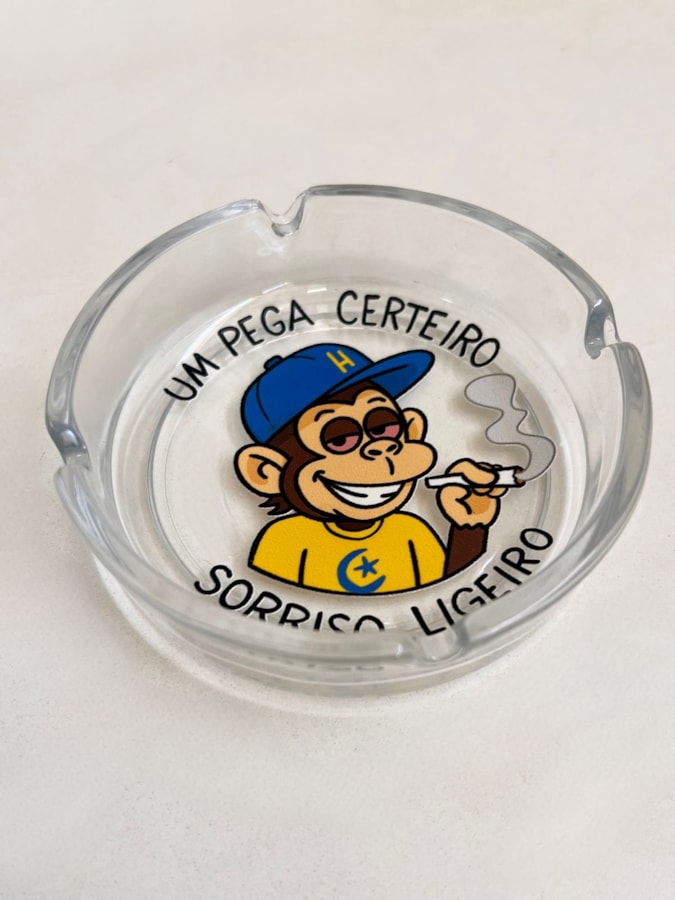 Cinzeiro Vidro - Macaco Sorriso Certeiro — imagem 2