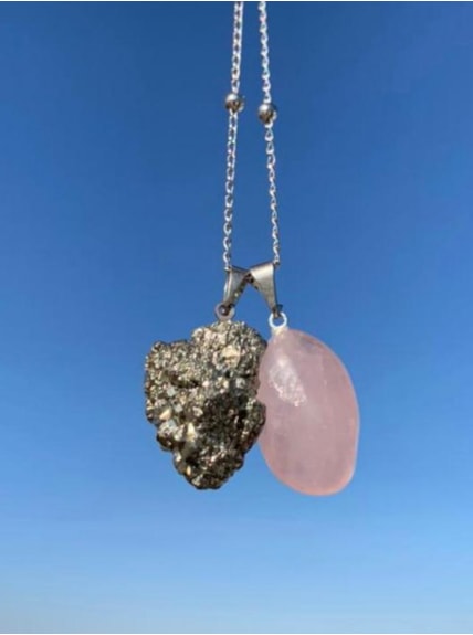 Colar Amor e Prosperidade - Quartzo Rosa e Pirita