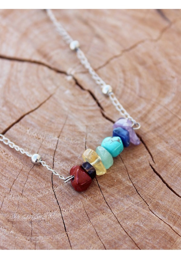 Colar Chakras com Pedrinhas