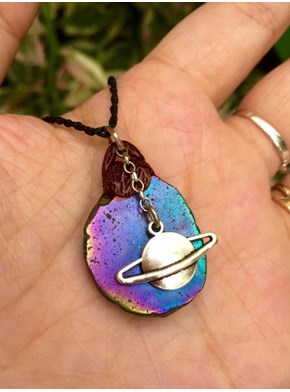 Colar Chapa Quartzo Arco iris - Saturno