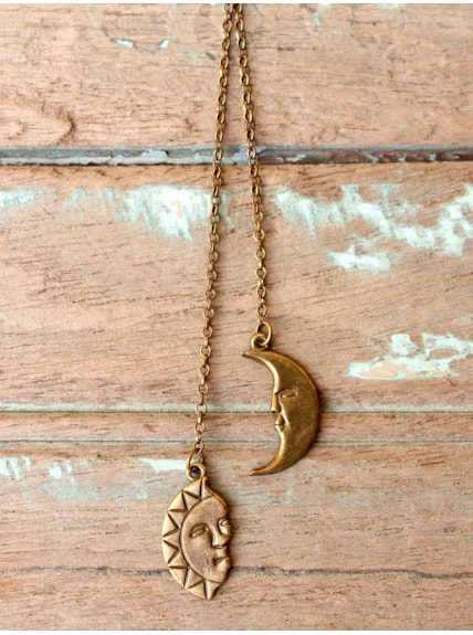 Colar estilo Gravatinha Sol e Lua