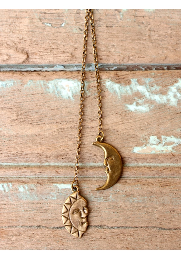 Colar estilo Gravatinha Sol e Lua