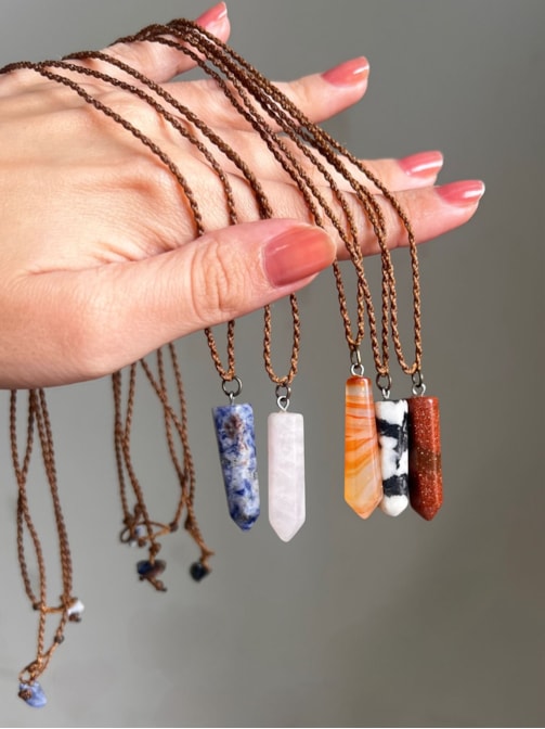 Colar Ponta Cristal