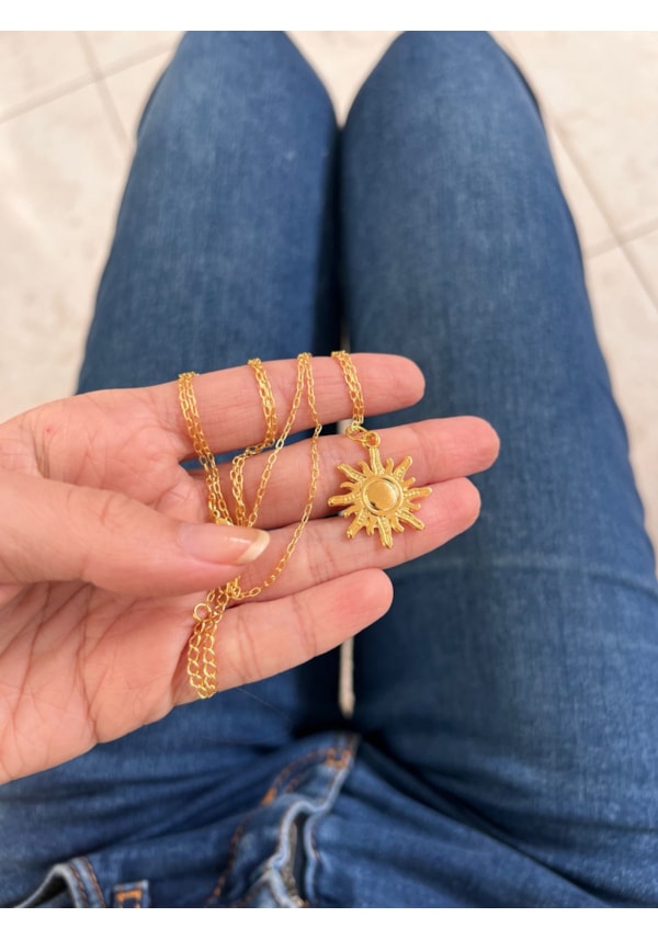 Colar Sol Dourado