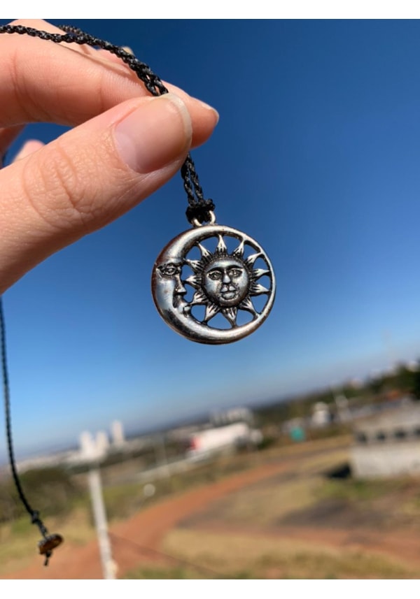 Colar Sol e Lua Vazado - Prateado