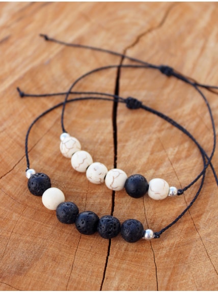 Conjunto 2 Pulseiras Yin Yang - Lava Vulcânica e Howlita