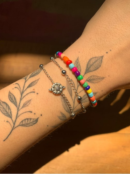 Conjunto de Pulseiras Miçanga e Girassol