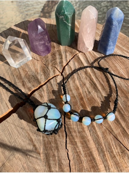Conjunto Pedra da Lua - Colar + Shambala