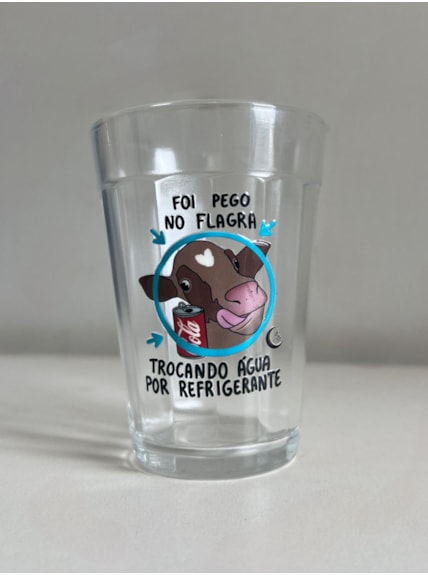Copo Flagra Vaca Trocando água por Refri - Vidro 190ml