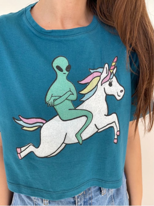 Cropped Comfy Alien Únicornio