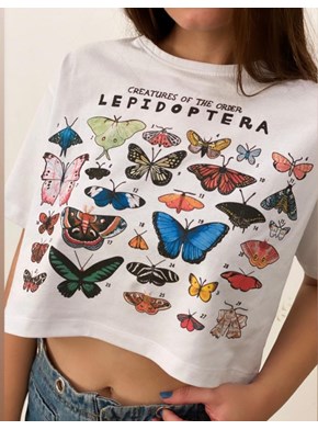 Cropped Comfy Lepidoptera - Branca