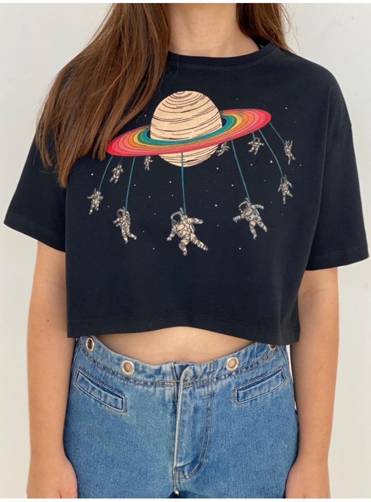 Cropped Comfy Saturno Astronauta — imagem 2