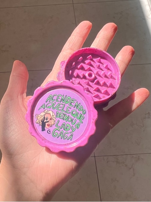 Dichavador Acendendo aquele Lady gaga - Fibra de Coco Rosa