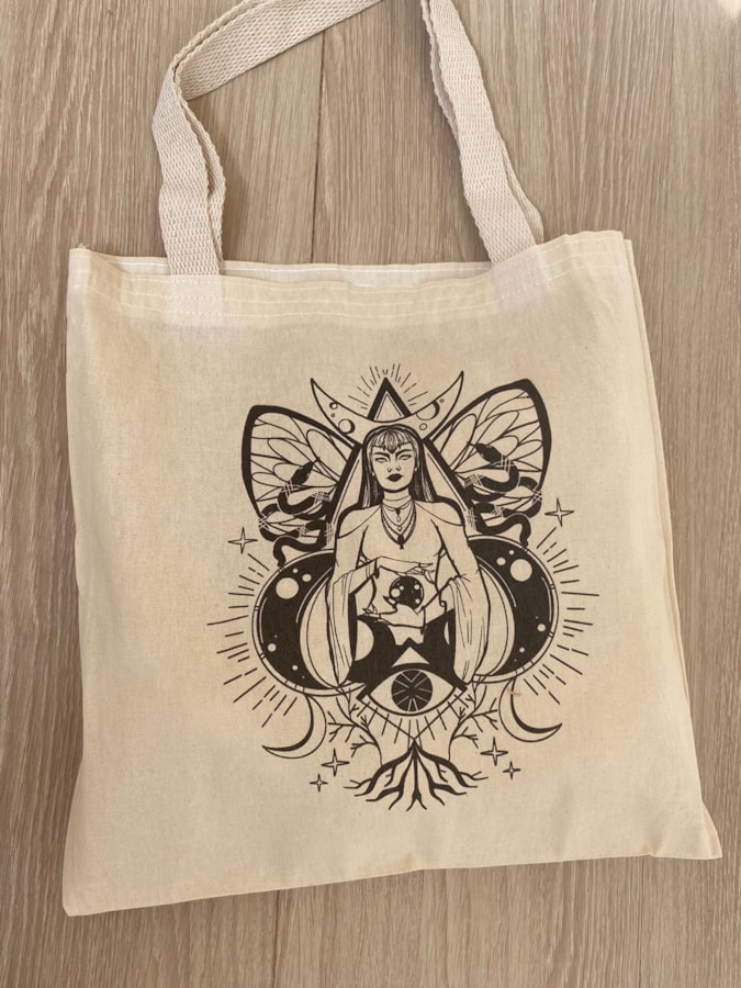 Ecobag Bruxa com Asas — imagem 1