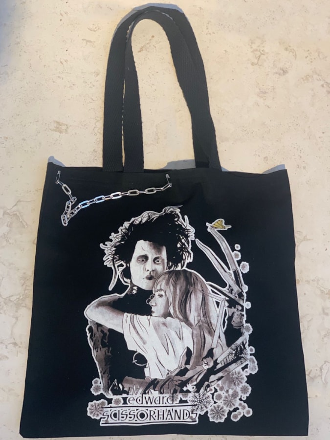 Ecobag Edward Mãos de Tesoura + Corrente - Preta — imagem 1