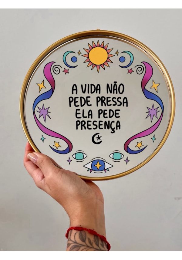 Espelho A vida pede presença - Dourado