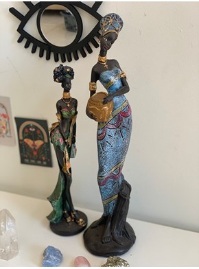 Estatueta Africana Colorida
