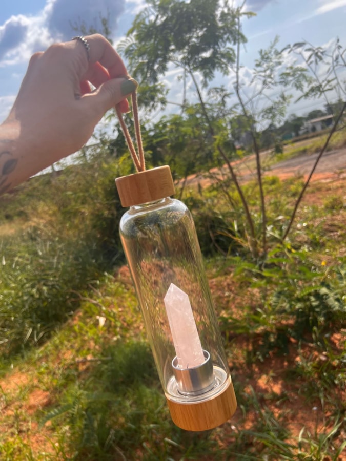 Garrafa Elixir com Cristal - Quartzo Rosa - Bambu — imagem 3