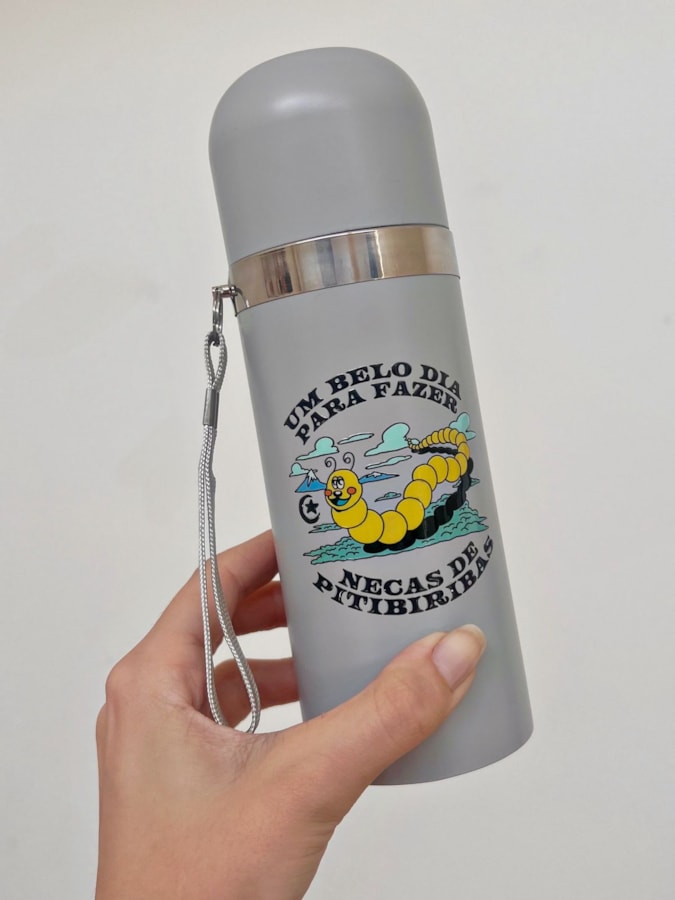 Garrafa Térmica Cinza para Chá/Café - Necas de Pitibiribas — imagem 1