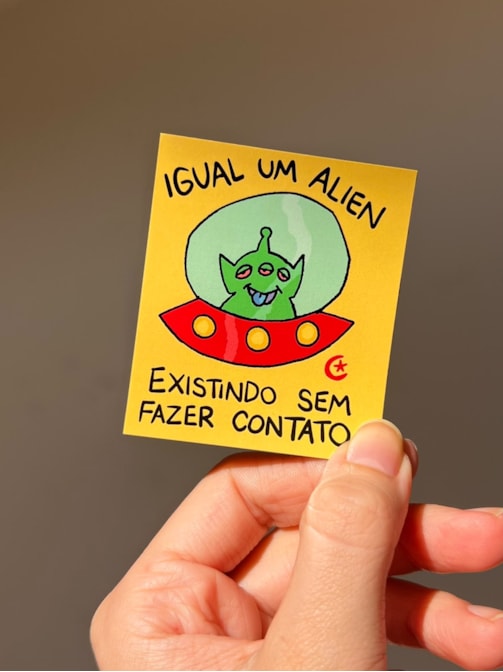 Imã de Geladeira - Existindo sem fazer contato
