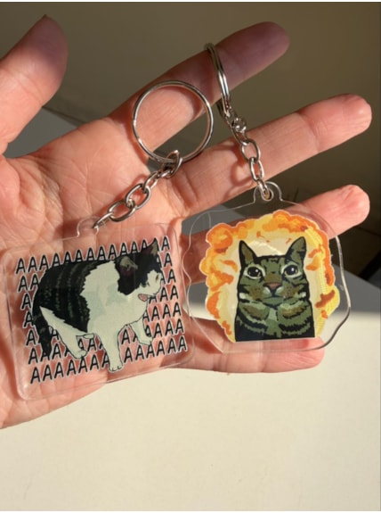 Kit 2 Chaveiros Gatos AAA e Explosão