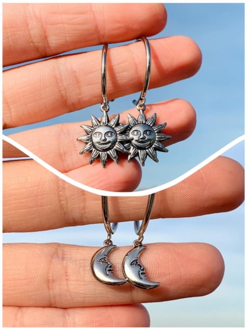 Par Brincos Argola Média Sol ou Lua