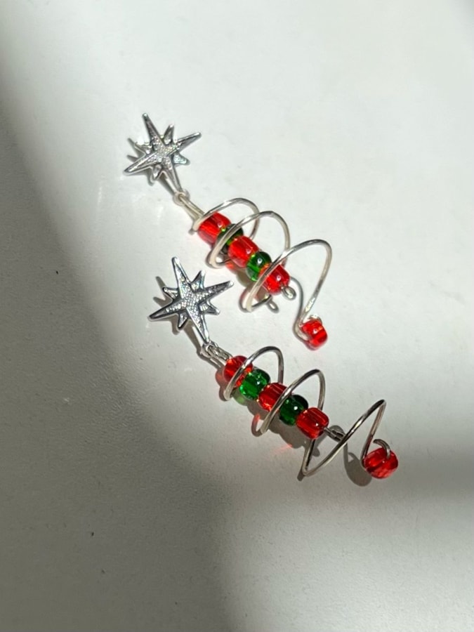 Par de Brincos Grinch de Natal — imagem 3