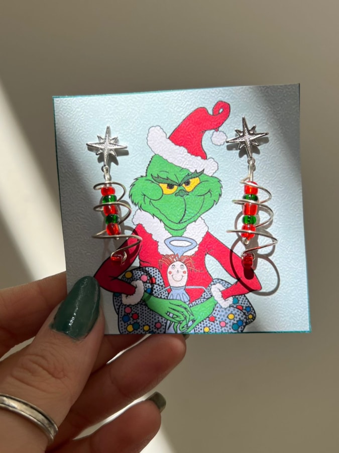 Par de Brincos Grinch de Natal — imagem 2