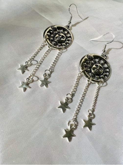 Par de Brincos Luna Prateada