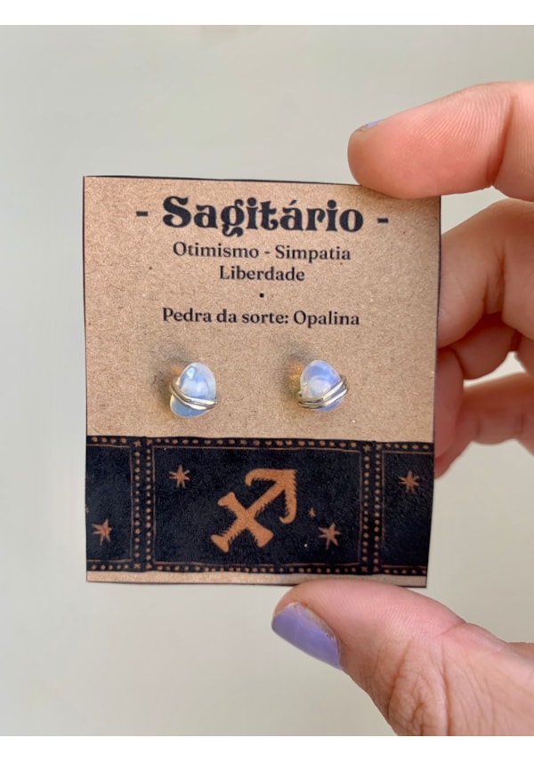 Par de Brincos Signo Sagitário - Opalina (Pedra da Lua)