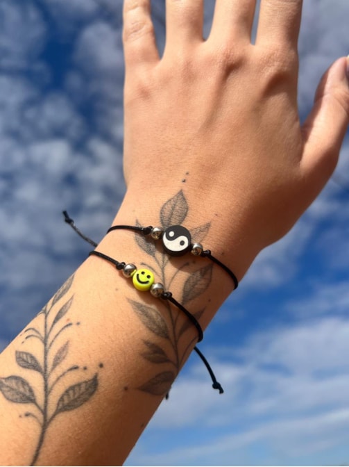 Par de Pulseiras Hippie - Yin Yang e Smile