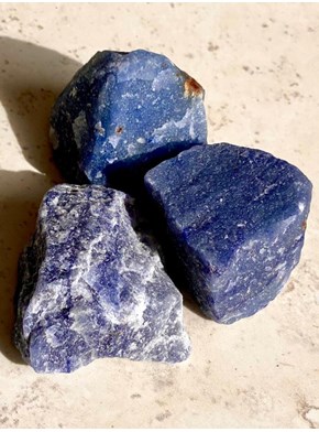 Pedra Bruta Quartzo Azul - Comunicação e Tranquilidade