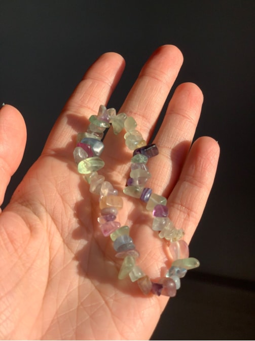 Pulseira de Cascalho Fluorita