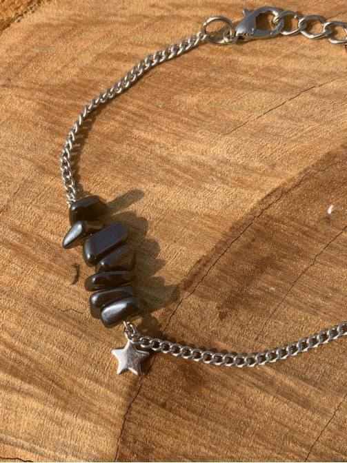 Pulseira Hematita com Estrela