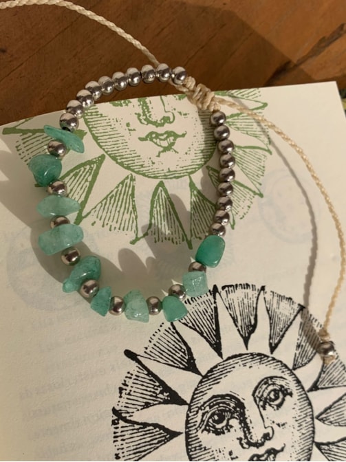 Pulseira Quartzo Verde com Metais