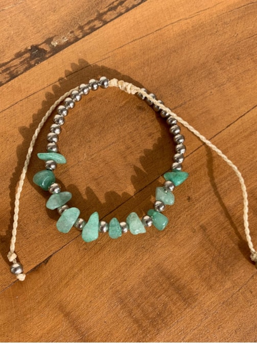 Pulseira Quartzo Verde com Metais