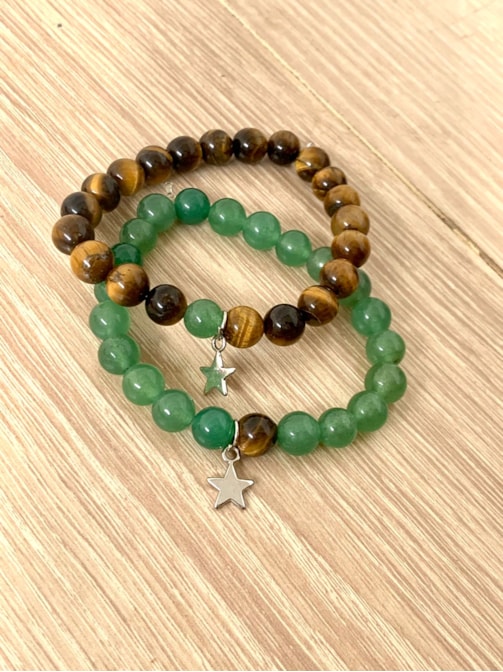 Pulseira Quartzo Verde e Olho de Tigre - Escolha a sua