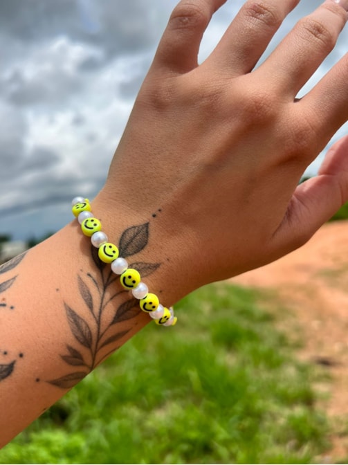 Pulseira Smile e Pérola Sintética