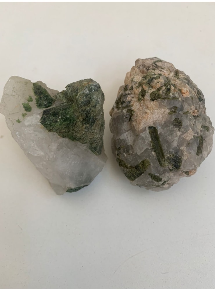 Quartzo com Turmalina Verde - Saúde e Juventude — imagem 1